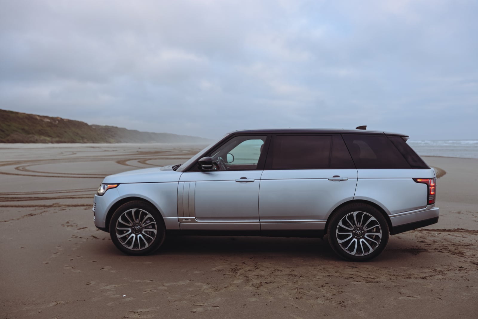 2017 Range Rover Supercharged LWB on the Oregon coast